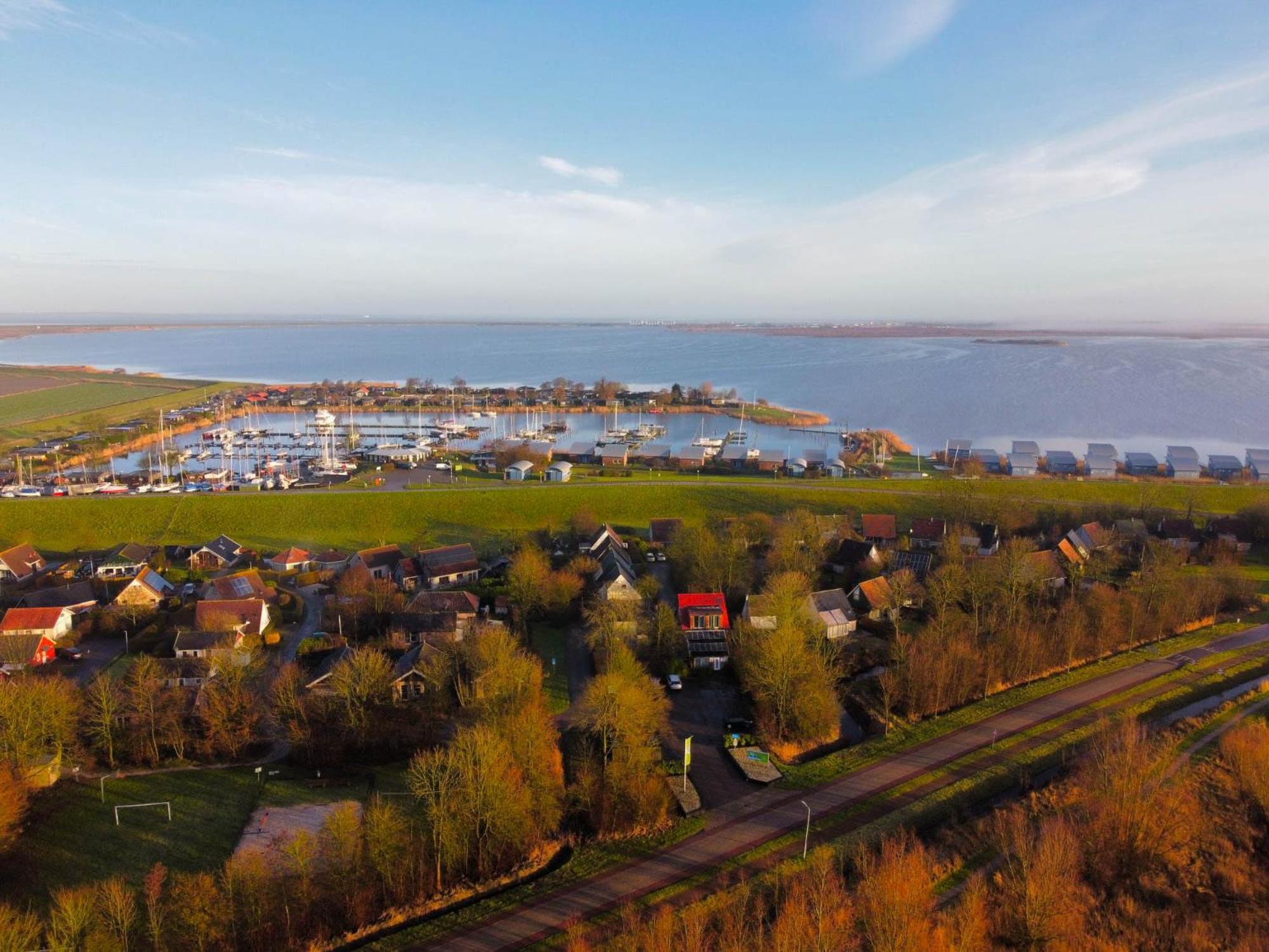 Leonie 6 Pers Holiday Home With A Large Garden Close To The Lauwersmeer Anjum Ngoại thất bức ảnh